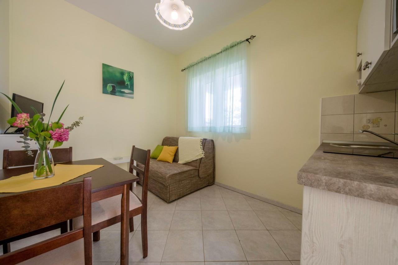 Apartments By The Sea Supetarska Draga - Donja, Rab - 11769 Luaran gambar