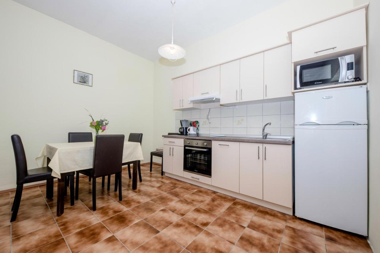 Apartments By The Sea Supetarska Draga - Donja, Rab - 11769 Luaran gambar